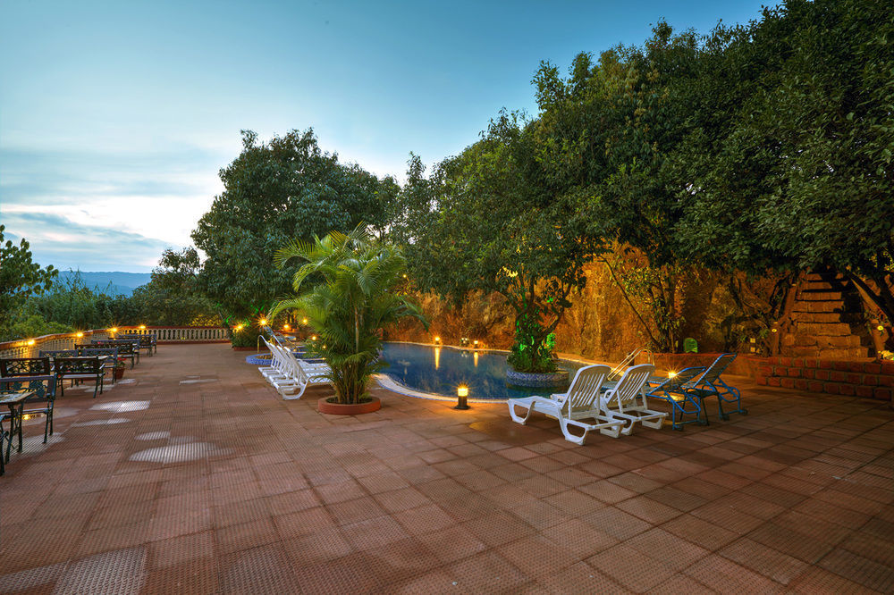 Bella Vista Resort Mahābaleshwar Exterior foto